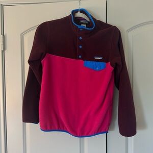 Patagonia pink maroon blue trim synchilla women’s small